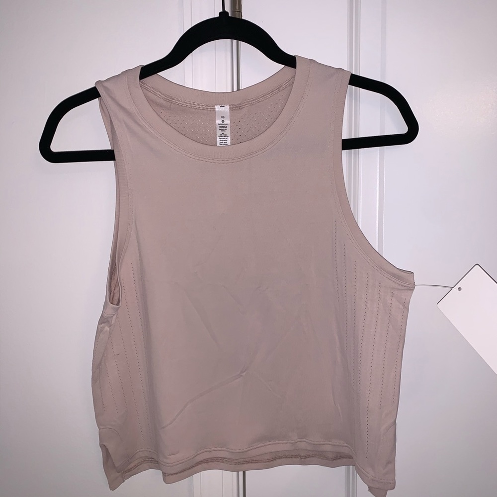 Lululemon Train to Be Tank